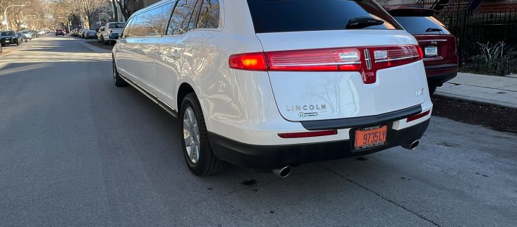 Stretch Limo Chicago Wedding, Wedding Transportation Service Chicago Suburbs