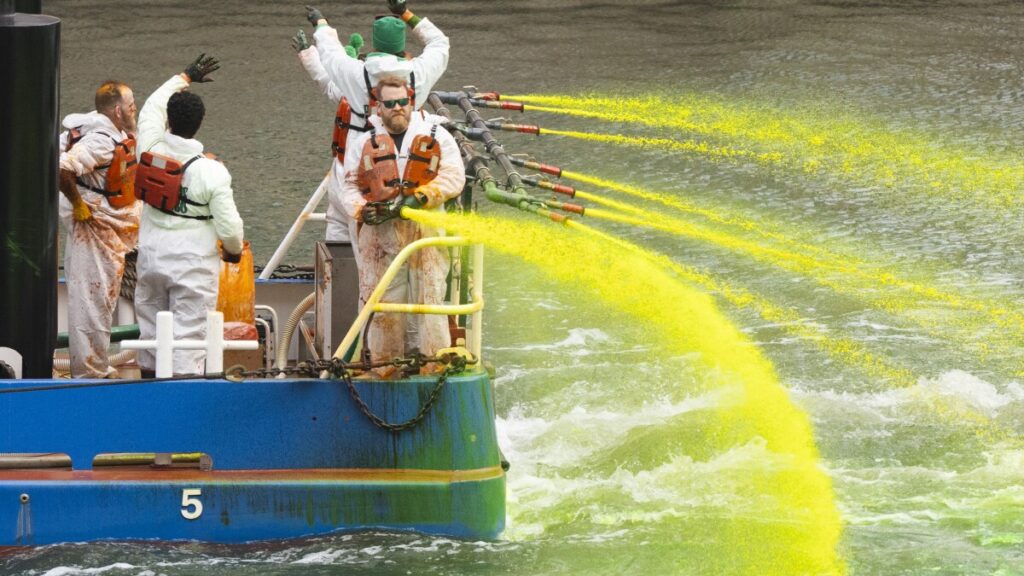 Limo Service To River Dye Chicago, Transportation Service River Dye Chicago