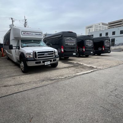 Luxury Bus Rental Chicago, Shuttle Bus Chicago, Limo Bus Chicago