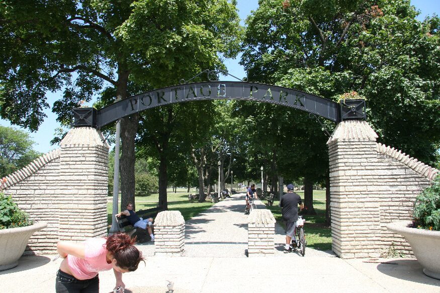 Portage Park Chicago Gate Limousine Services, Car Service, Transportation Service Party Bus